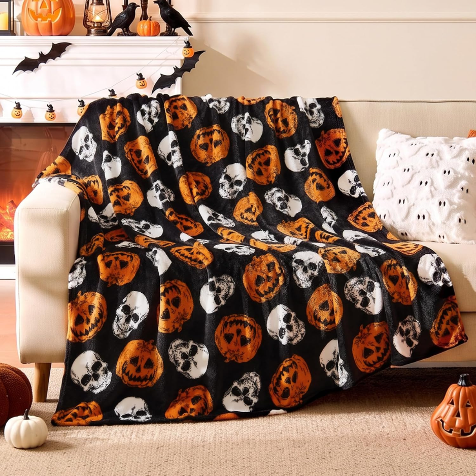 Pumpkin Skull Halloween Throw Blanket, Black